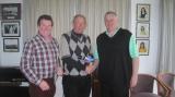 David nearest the pin and front nine.JPG
